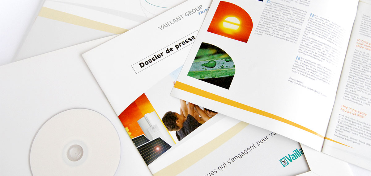 Infographiste indépendant, création et  mise en page de brochure dossier de presse entreprise